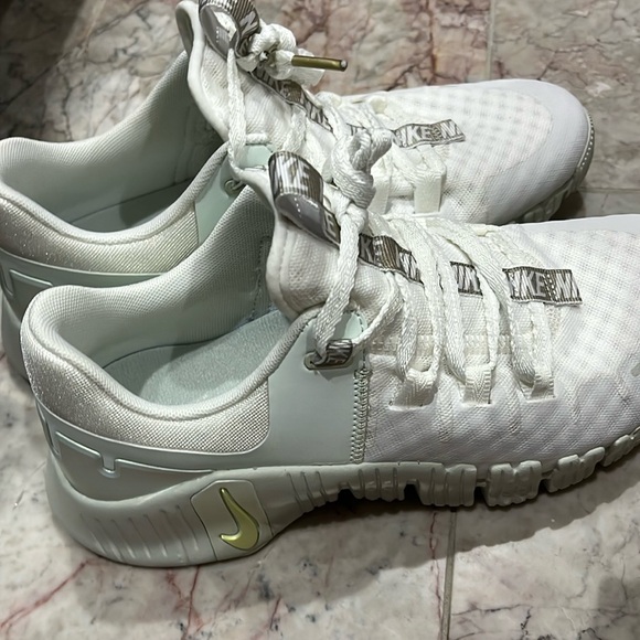 nike metcon sport women's